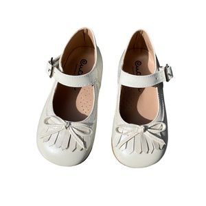 Brand new toddler shoes